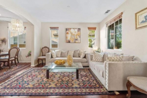 430) Large home- sleeps 16